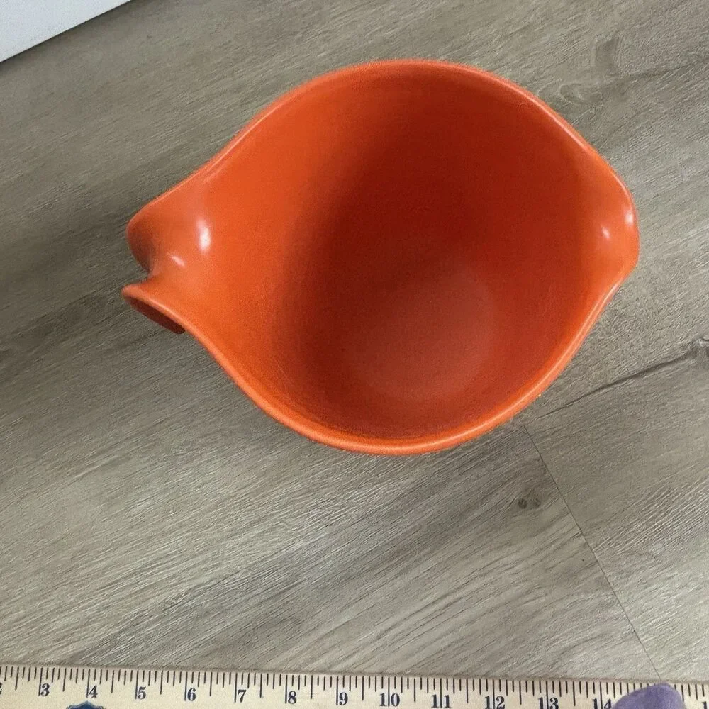 VTG Rubbermaid Grip N Mix Orange Batter Bowl 2661 Measuring PitcherSpout 1Qt 70s